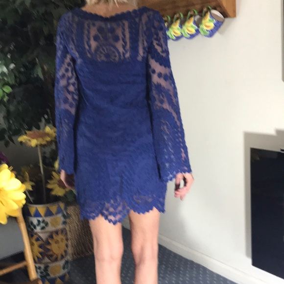 AUTHENTIC LINED FREE PEOPLE BELL SLEEVE DRESS - Picture 4 of 4